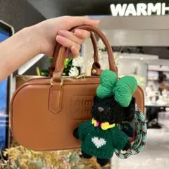 ぬいぐるみキーホルダー　韓国　じゃらじゃらキーホルダー　バッグチャーム　スマホ