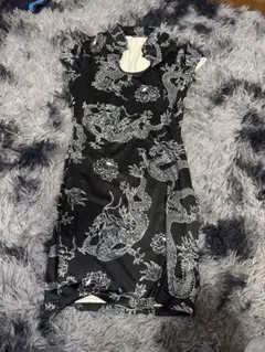 SHEIN ドラゴン柄 チャイナドレス ミニ丈 ブラックのサムネイル