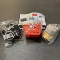 niko and… ニコアンド　ガチャガチャ　カプセルトイ　ガチャ　3個セット