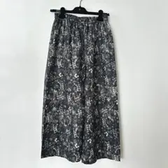 TOWAVASE シルク100% ビーズ刺繍 ワイドパンツ ブラック - メルカリ