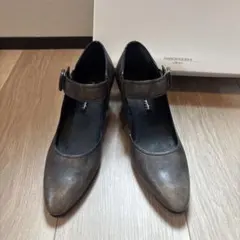 RABOKIGOSHI works ストラップパンプスのサムネイル