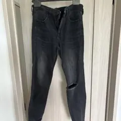 American Eagle スキニーデニム ブラック ダメージ加工のサムネイル