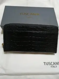 【新品】TUSCANIA　トスカーニア　クロコ調　長財布　ブラックのサムネイル