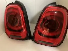 MINI 2017 F55 純正テールライト 左右セットのサムネイル