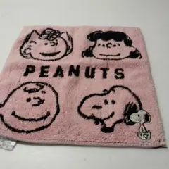 超可愛い！！スヌーピーと仲間たち PEANUTSメンバー ハンドタオル