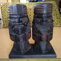 ニポポ木彫人形