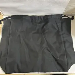 エスト　デイバッグ42x28x12cmぐらい