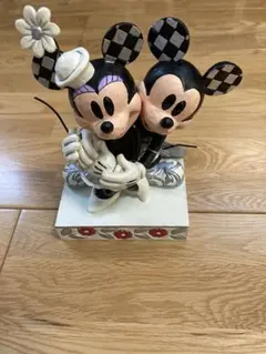 Disney 100周年 トリック・オア・トリート ミッキー トレカ 24/75 Disney 100周年 トリック・オア・トリート ミッキー トレカ 24/75