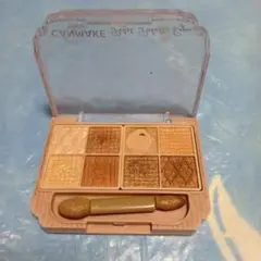 キャンメイク　プティパレットアイズ　04