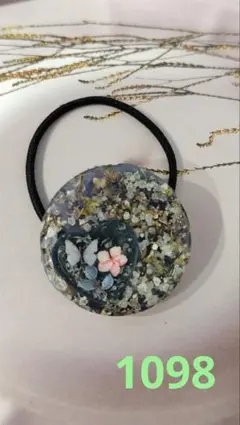 なーたんさま♥️ハンドメイド レジンヘアゴム 80 - メルカリ