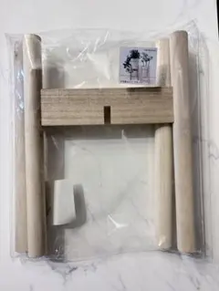 3COINS WOOD組み立て鉢スタンドのサムネイル