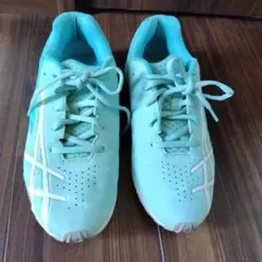 アシックス　asics キッズシューズ 23.5cm 水色　レーザービーム