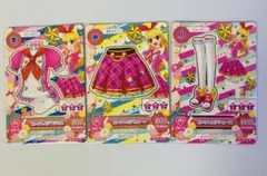 アイカツカード　ピンクトルテコーデ 星宮いちご