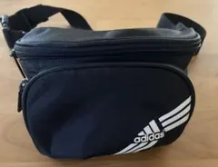 adidas ボディバッグ ブラック 3本ライン
