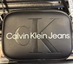 Calvin Klein Jeans ショルダーバッグのサムネイル