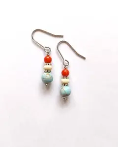 赤サンゴ/リバーストーン/ターコイズのピアス/樹脂フック/サージカルステンレス