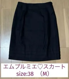 Item thumbnail for item a955a99d-9708-413f-8195-ac07b9f051cb