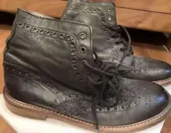 Item thumbnail for item 9ed0c3b2-d3e2-402a-813e-95c2b4c6c66e