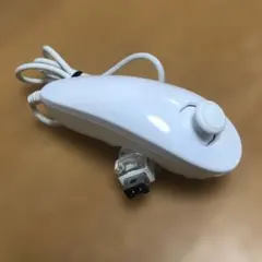 【匿名　送料無料】419-31家庭用ゲーム機　任天堂Wiiヌンチャク　ホワイト