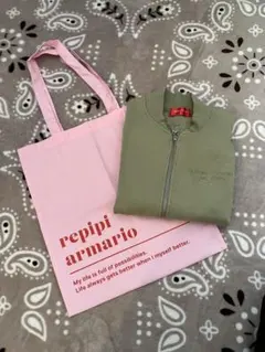 repipi armario ジップアップパーカー カーキ　エコバック付き