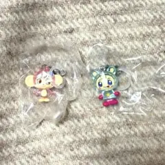 コ*ん様 ナルミヤキャラクターズ　めじるしアクセサリー　ブルーベリエちゃん、ミン