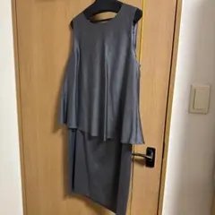 グレースコンチネンタル:グレー ノースリーブ レイヤードワンピース