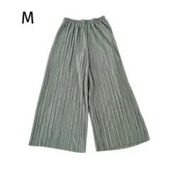 プリーツワイドパンツ　グリーン　ウエストゴム　M