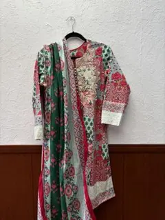 Item thumbnail for item 028f7024-bc26-4472-9907-5383bf0b09a1