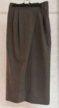 AEWEN MATOPH（イウエンマトフ）スカートのサムネイル