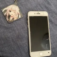 iPhone 7 Silver 32 GB docomo ジャンク品