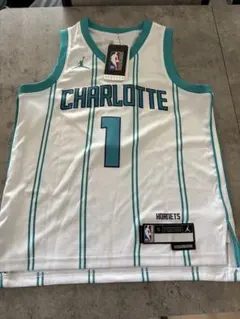 Item thumbnail for item aae7a103-5598-43ee-8565-353c356d1449