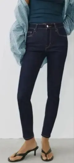 未使用品SHOO・LA・RUE ストレッチスキニーデニム S