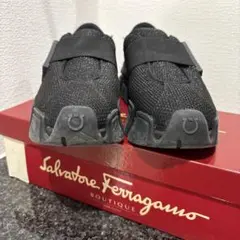 Salvatore Ferragamo ガンチーニ スニーカー ブラックのサムネイル