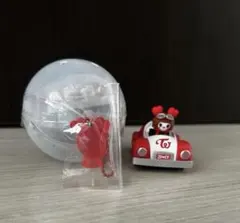 TWICELOVELYS プルバックカーコレクションとチャーム