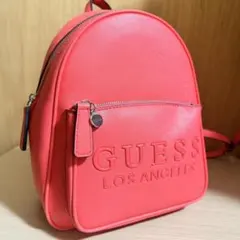GUESS ピンク リュックサックのサムネイル