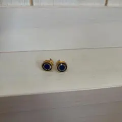 THE MARC JACOBSのネイビーピアス