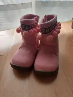値下げ　新品　OSHKOSH　靴秋冬ブーツ　赤ちゃん　こども　女の子　13センチのサムネイル