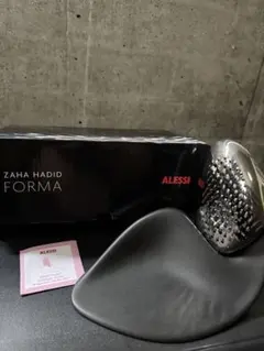ALESSI FORMA ZH03 チーズグレーター Zaha Hadidのサムネイル