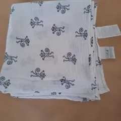 aden+anais モンキー柄 おくるみ