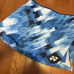 美品　26130 ヨネックス バドミントン　テニス　スコート