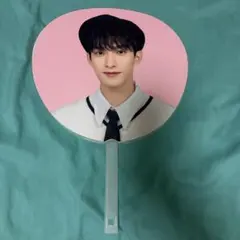 2026年最新】seventeen うちわ ドギョムの人気アイテム - メルカリ