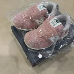 New Balance 313 ピンク スニーカー　ファーストシューズ