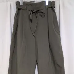 ナノ・ユニバース ウエストリボン ワイドパンツ カーキ