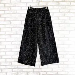 GU ジーユー　ワイドパンツ　ドット柄　黒　タック入り　ウエストゴム　M