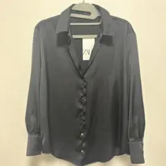ZARA サテンシャツ
