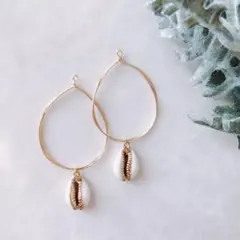 カウリーシェル　フープピアス