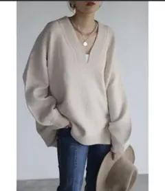 Bonjour Sagan ボンジュールサガン　ディープVネックニット　アイボリ