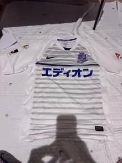 サンフレッチェ広島 2018 アウェイ ユニフォーム Mサイズのサムネイル
