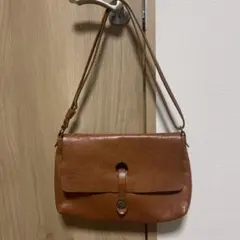 希少✨イルビゾンテ 2way メダル ショルダーバッグ フラップ オールレザー イルビゾンテ 2way メダル ショルダーバッグ フラップ オールレザー