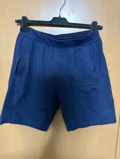 adidas ハーフパンツ　XL